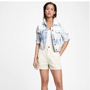 Gap Women’s White Denim Jacket - Size L